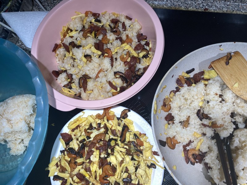 Thố xôi mặn ăn mùa Đông bảo đảm… ho tới bến vì quá ngon. He he he