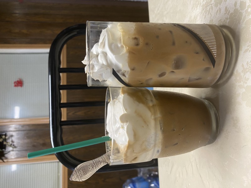 Được hai ly.