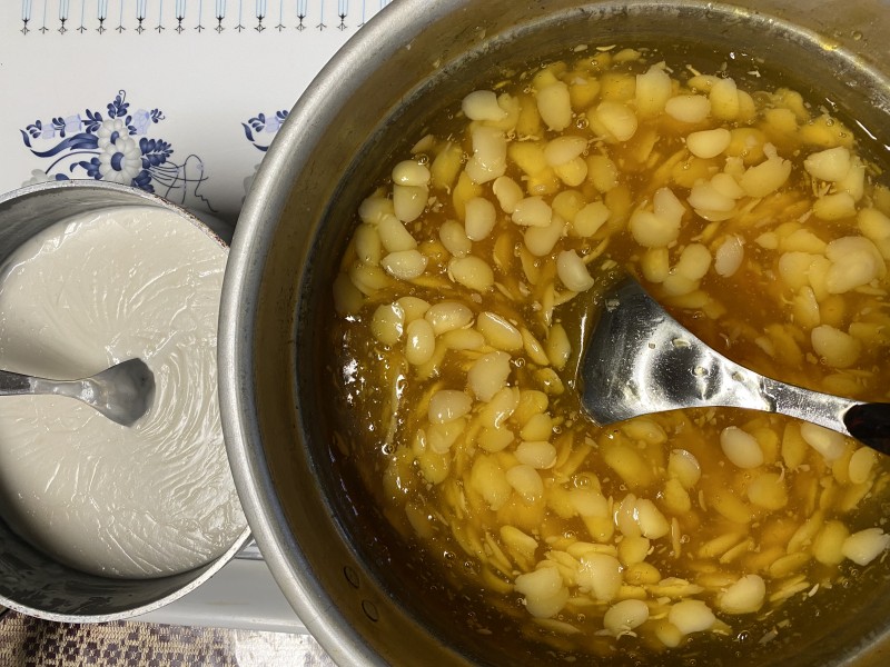 Đủ bộ.